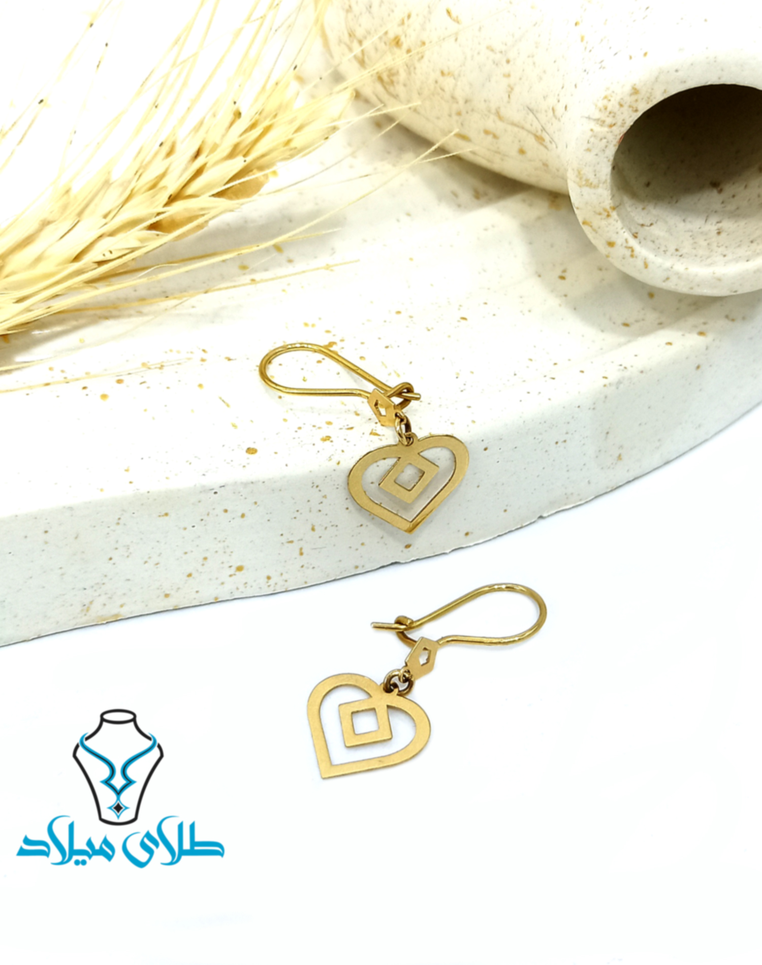 گوشواره آویز مانوشا · گوشواره آویز طلا
