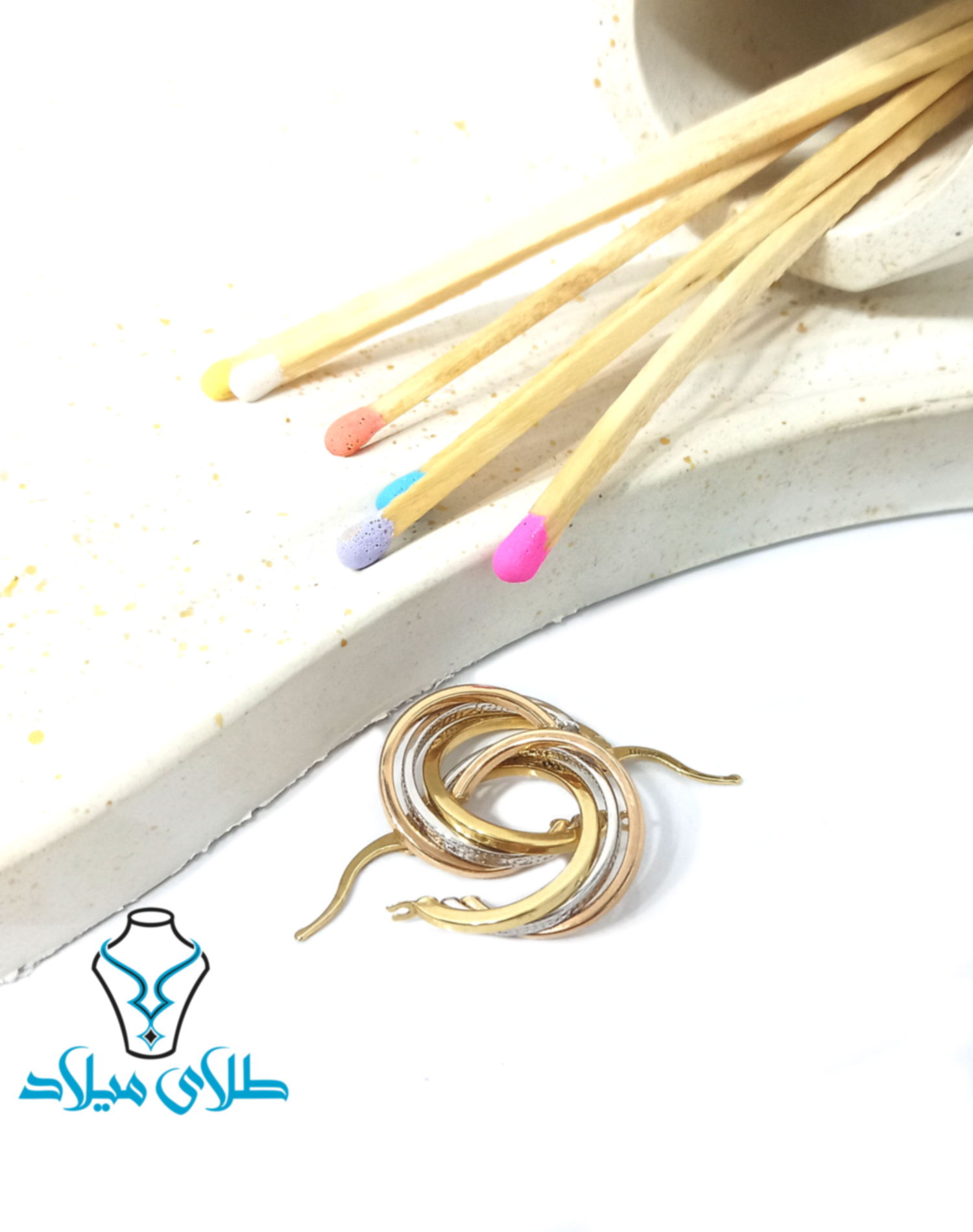 گوشواره حلقه‌ای ورساچ کد24 · گوشواره حلقه‌ ای