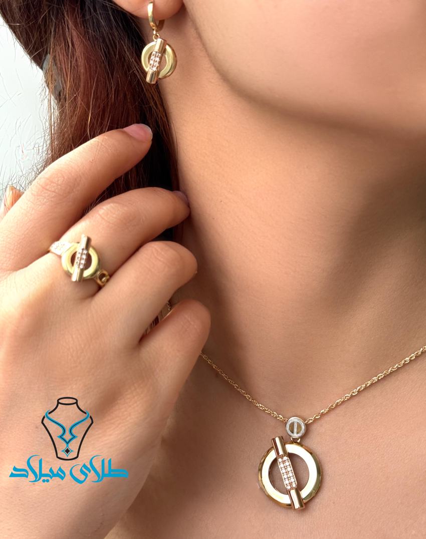 سرویس طلا هیلدا · سرویس طلا