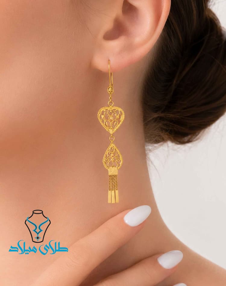 گوشواره آویز هندی · گوشواره آویز طلا · 18 عیار · 4.69 گرم