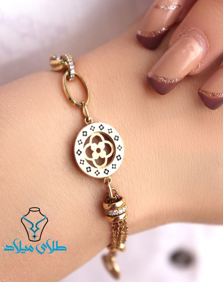 دستبند لویی ویتون کد5 · دستبند زنجیری · 18 عیار · 11.73 گرم