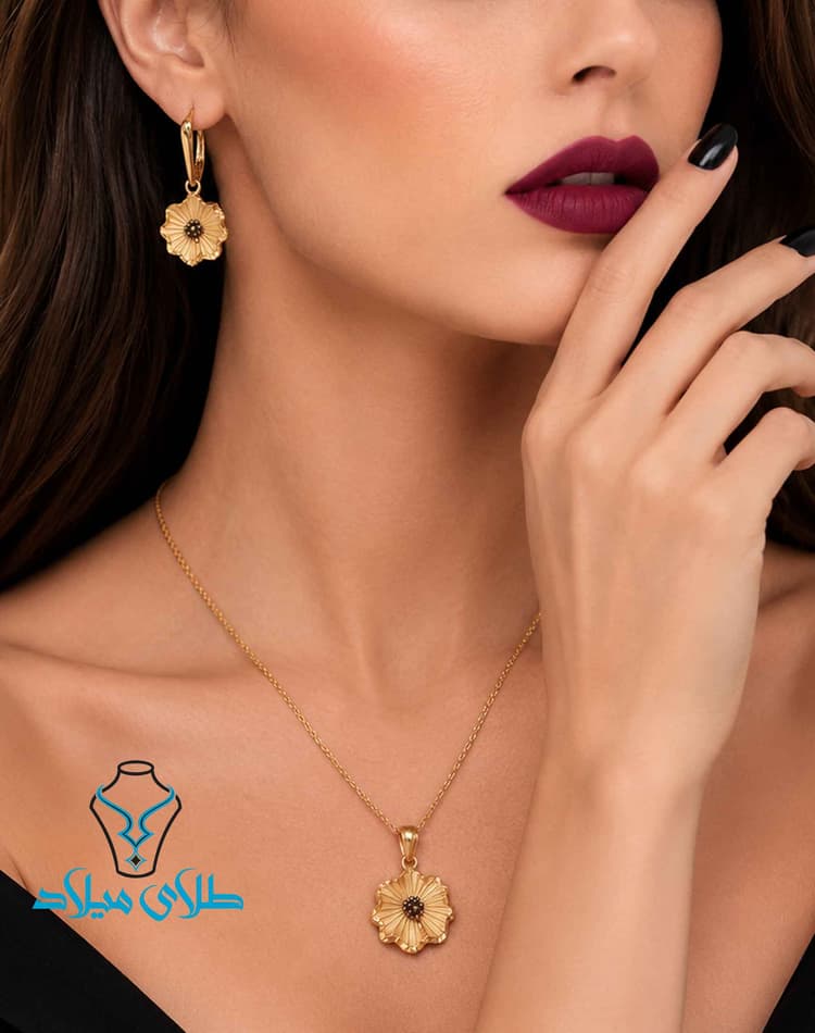 نیم ست گلشید · نیم ست طلا بدون نگین · 18 عیار · 3.96 گرم