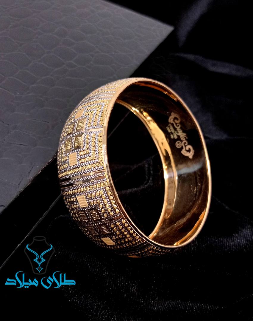 دستبند النگویی سانیتا · دستبند النگویی سایز 1 · 18 عیار · 12.89 گرم