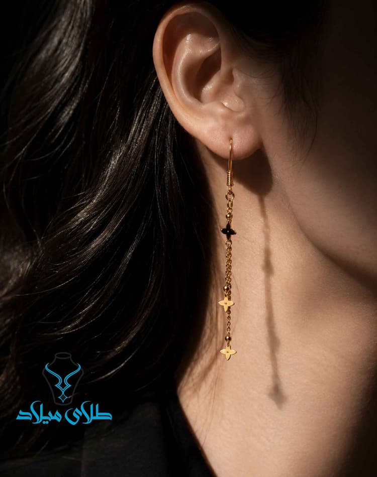 گوشواره آویز شاران · گوشواره آویز طلا · 18 عیار · 2.04 گرم