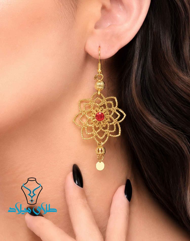 گوشواره سنتی کد4 · گوشواره آویز طلا · 18 عیار · 4.83 گرم