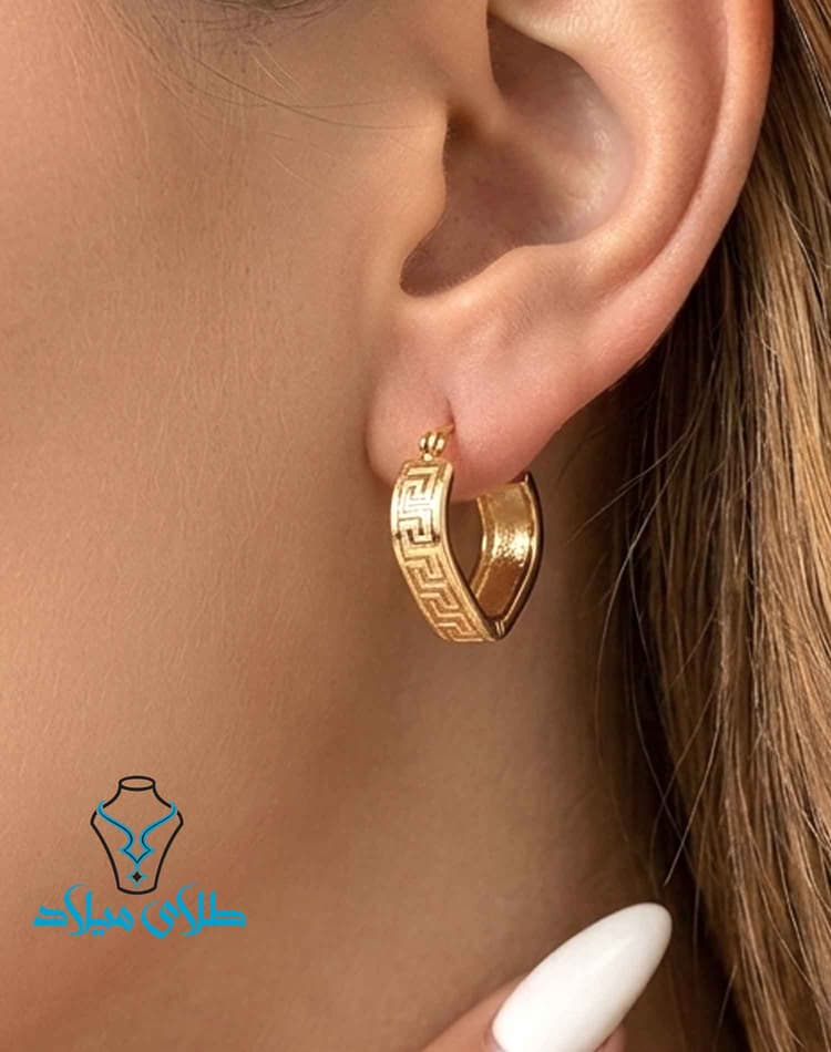 گوشواره حلقه‌ای ورساچ کد34 · گوشواره حلقه‌ ای · 18 عیار · 2.24 گرم