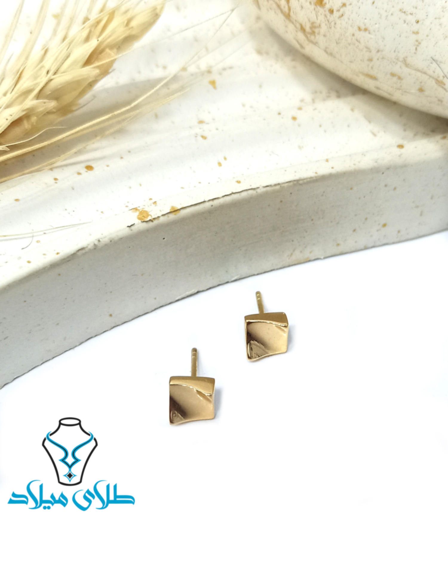 گوشواره میخی بتیسا · گوشواره میخی · 18 عیار · 1.31 گرم