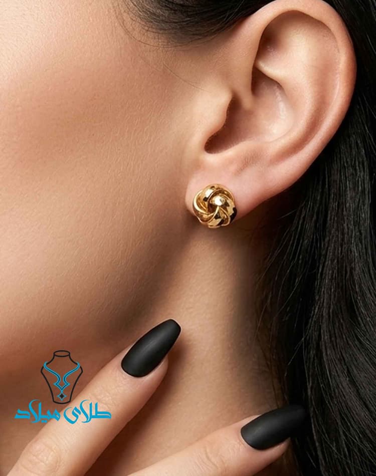 گوشواره میخی نلا · گوشواره میخی · 18 عیار · 2.7 گرم