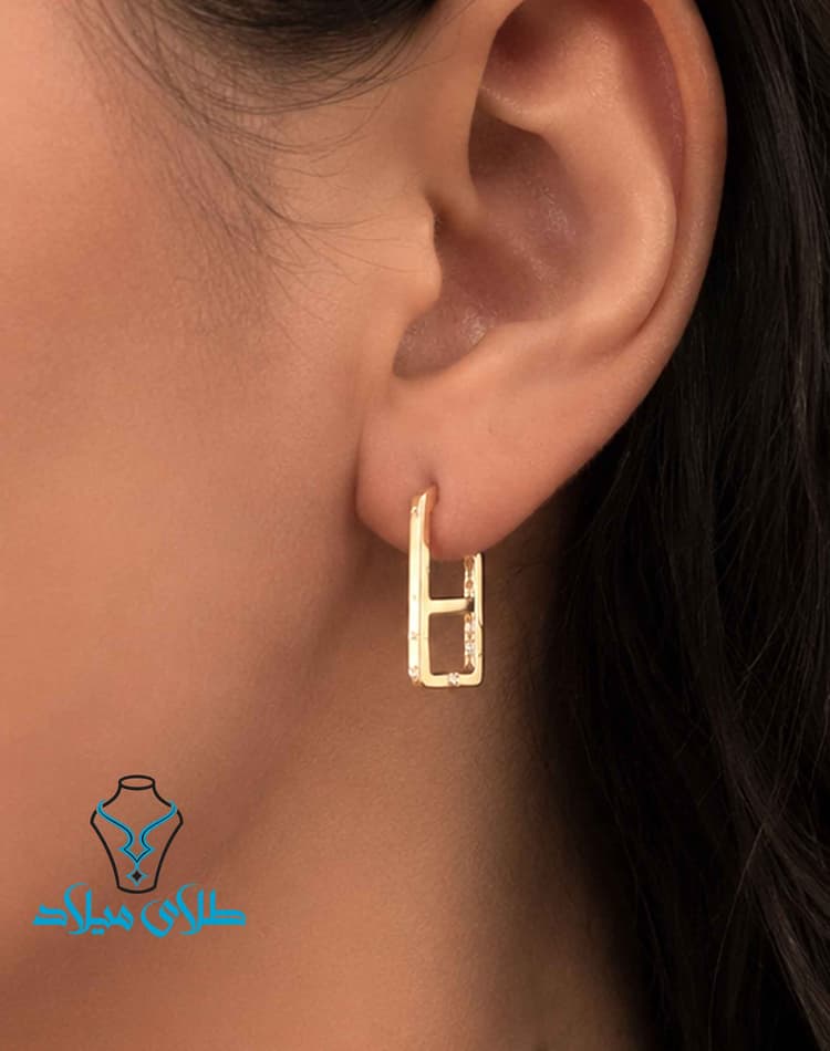 گوشواره میخی رامونا · گوشواره میخی · 18 عیار · 2.26 گرم