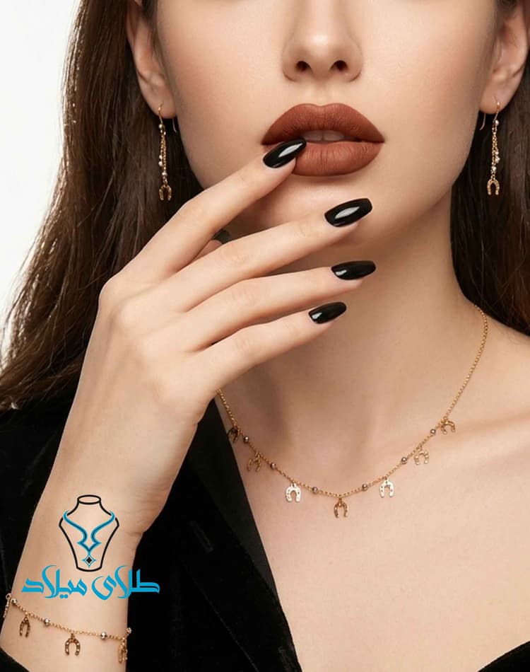 نیم ست ندا · نیم ست طلا بدون نگین · 18 عیار · 3.53 گرم