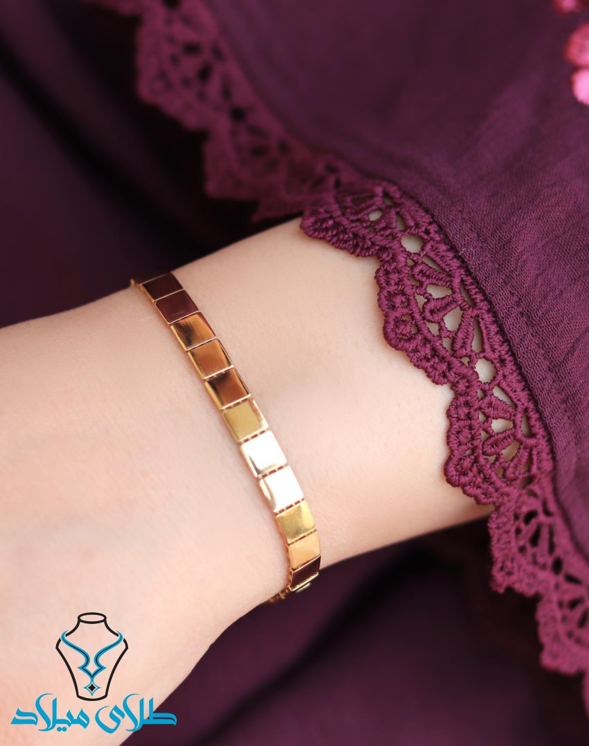 دستبند طلا لونا