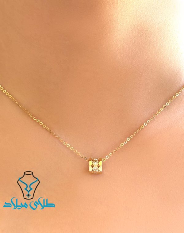 خرید گردنبند طلا دلماه