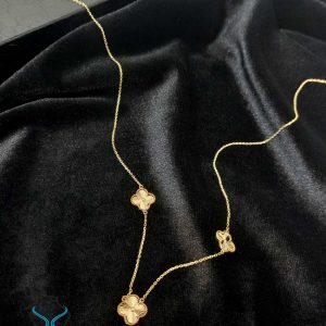 خرید گردنبند طلا ونکلیف