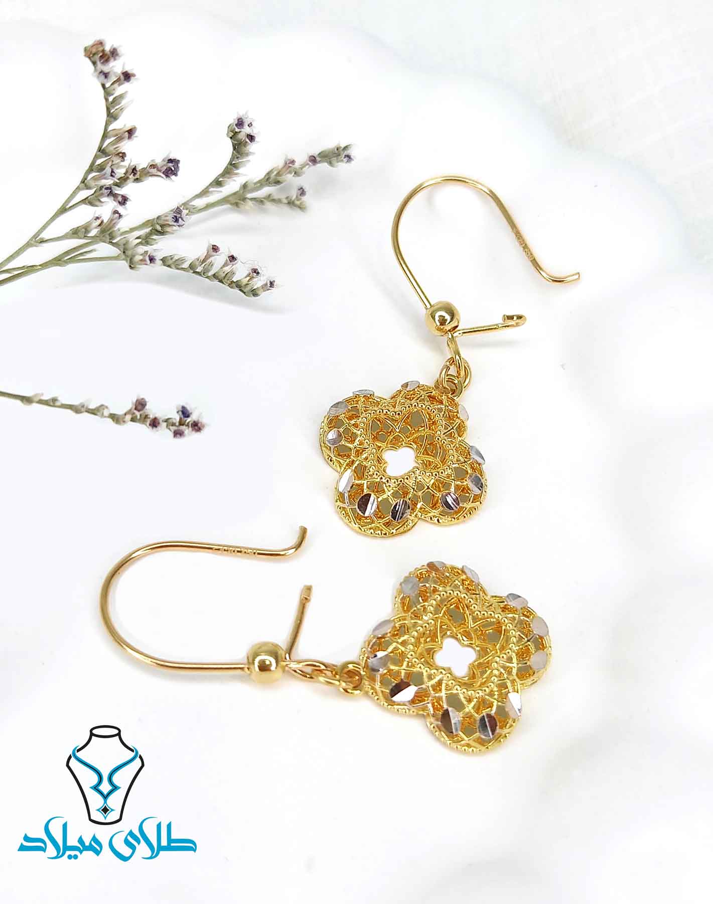 خرید گوشواره آویز طلا کد23