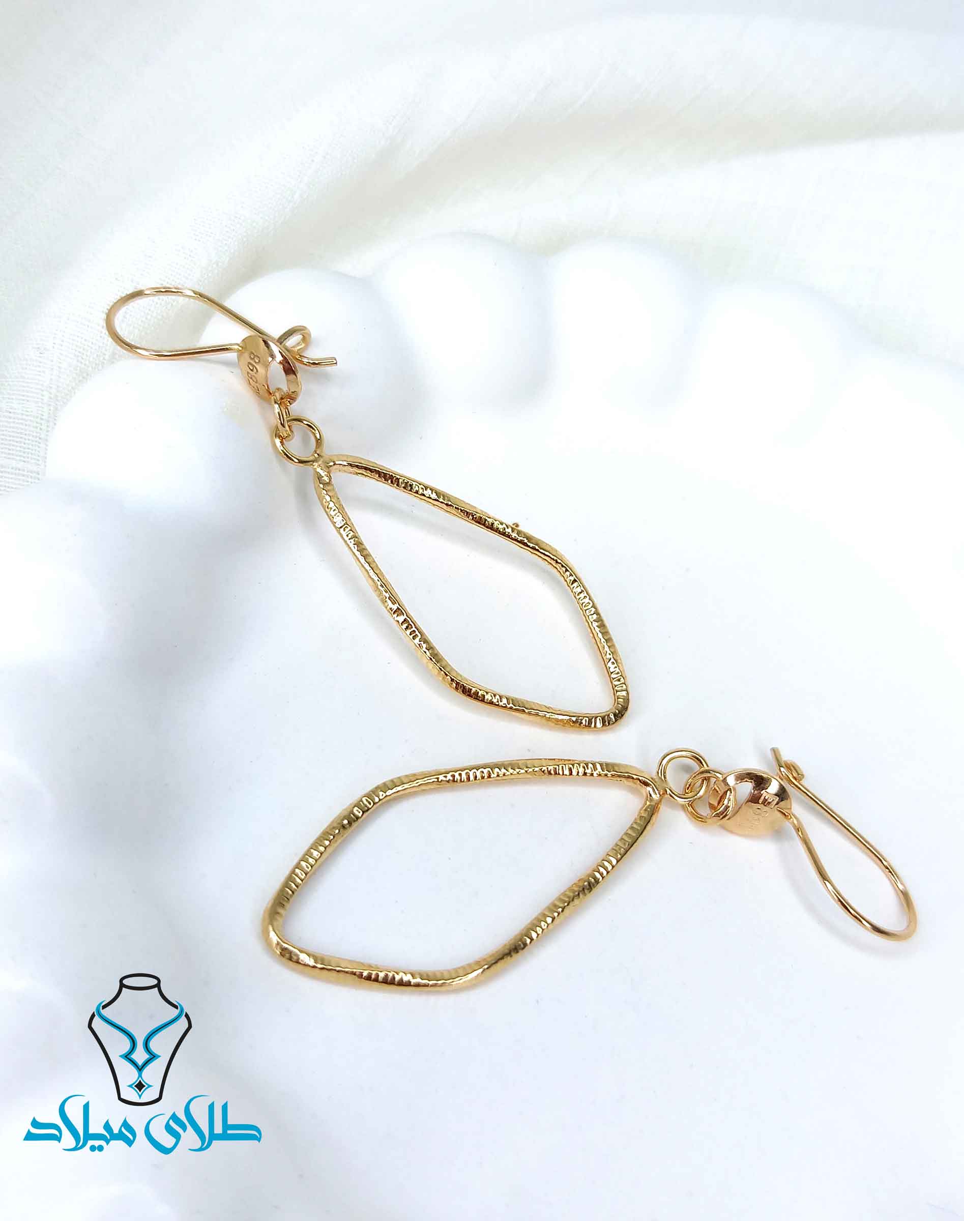 گوشواره آویز طلا کد27 میلادزر