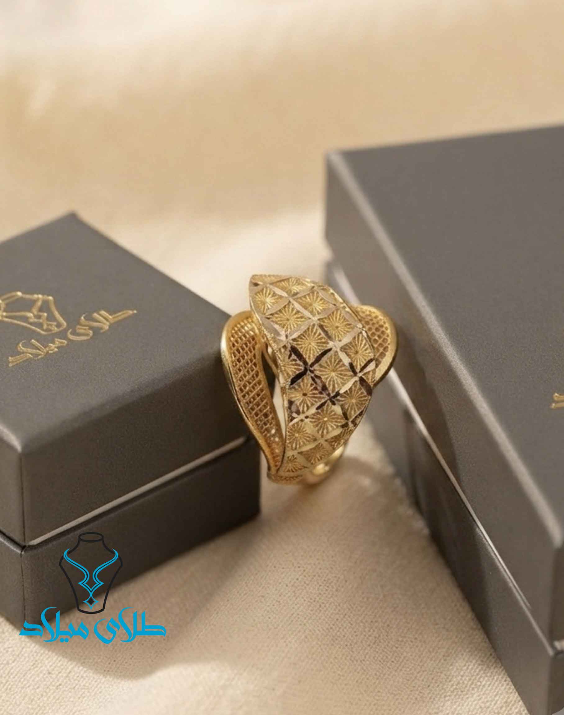 انگشتر طلا کد256 بسته بندی