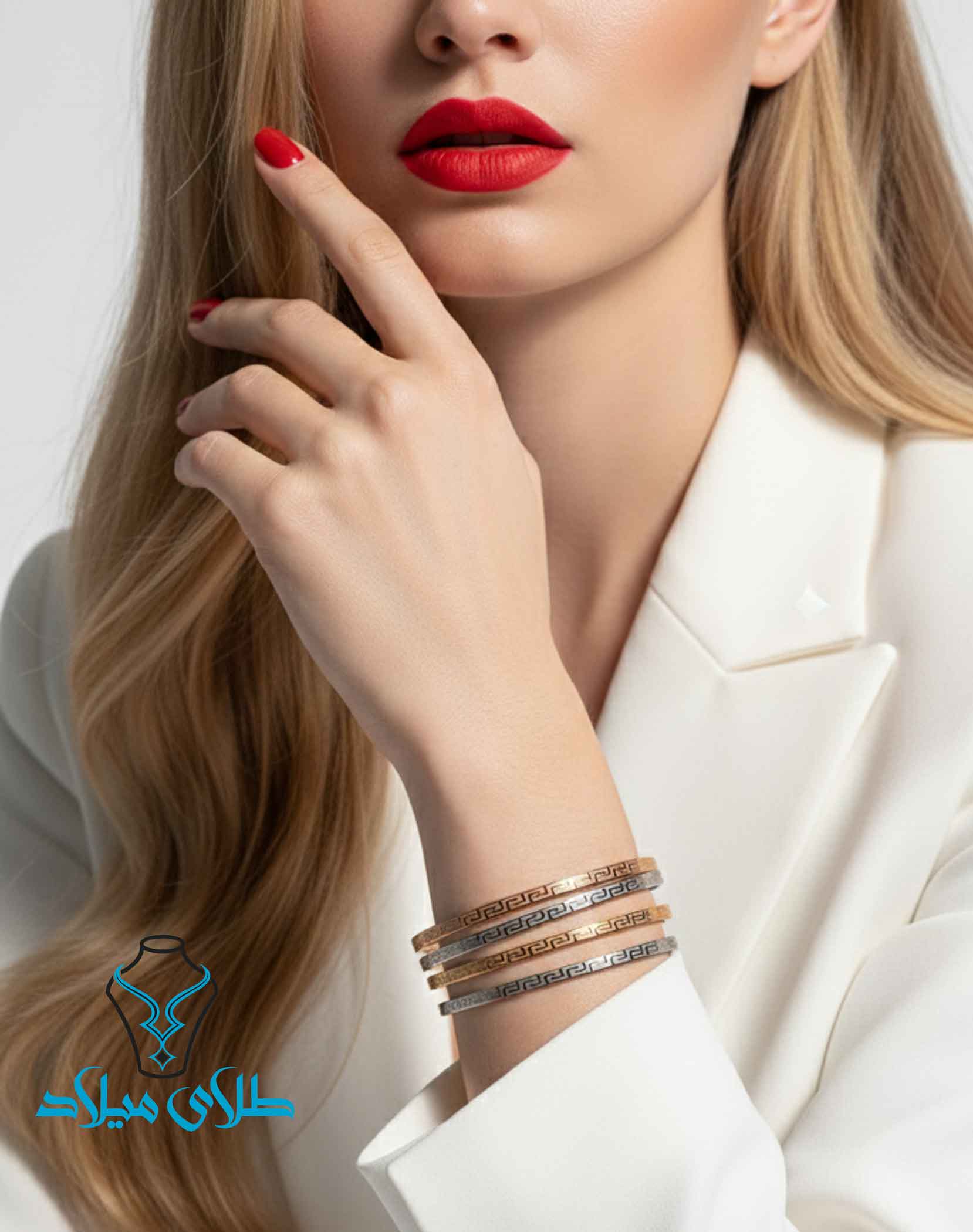 خرید دستبند النگویی طلا ورساچ کد18 میلادزر
